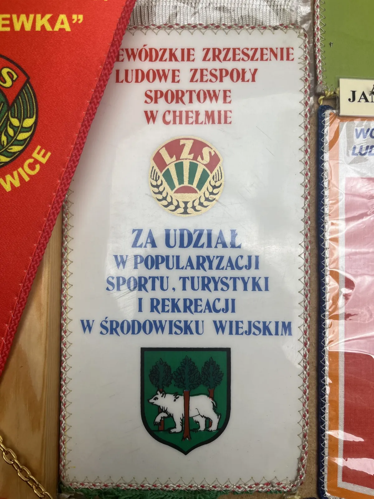 Proporczyk LZS Chełm - symbol działalności Ludowych Zespołów Sportowych