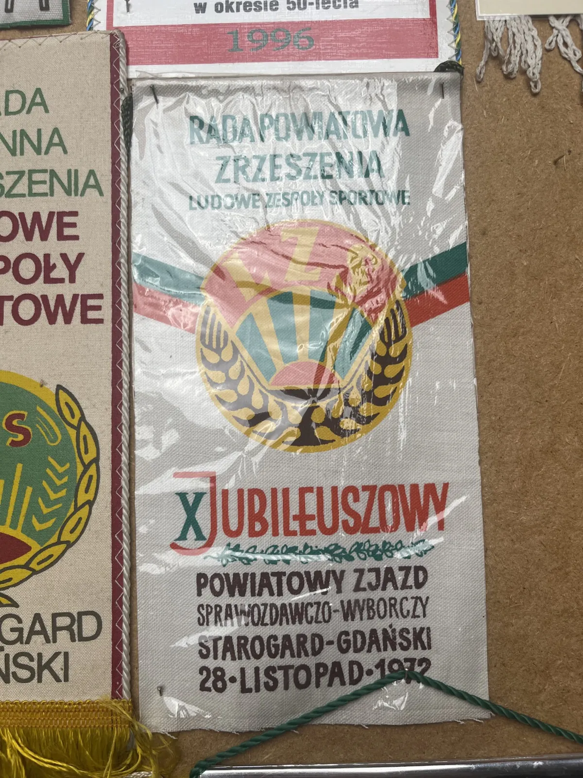 Proporczyk z X Jubileuszowego Zjazdu Zrzeszenia Ludowe Zespoły Sportowe 1972