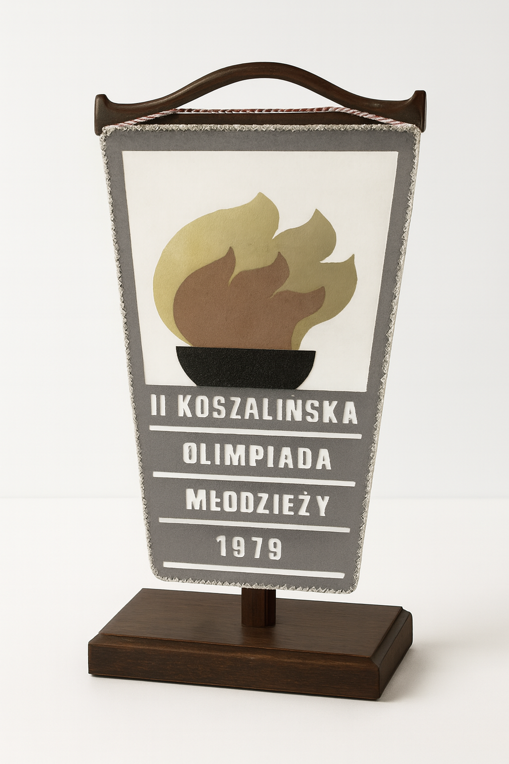 Proporczyk II Koszalińskiej Olimpiady Młodzieży 1979