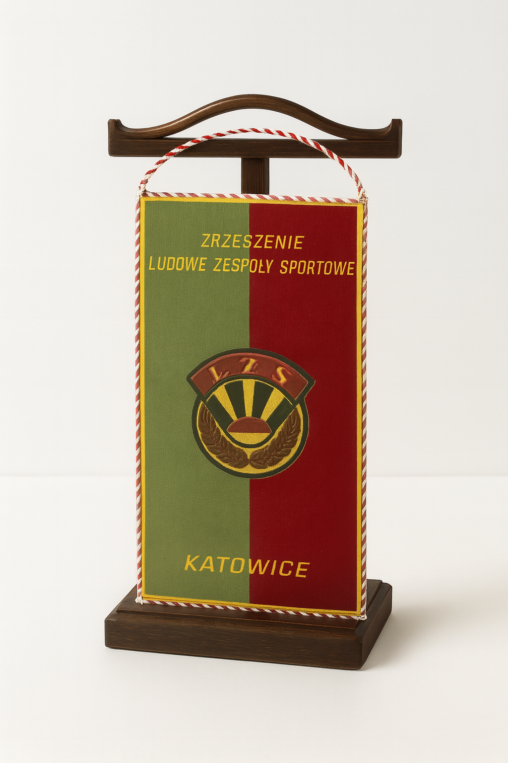 Proporczyk Zrzeszenia Ludowych Zespołów Sportowych Katowice