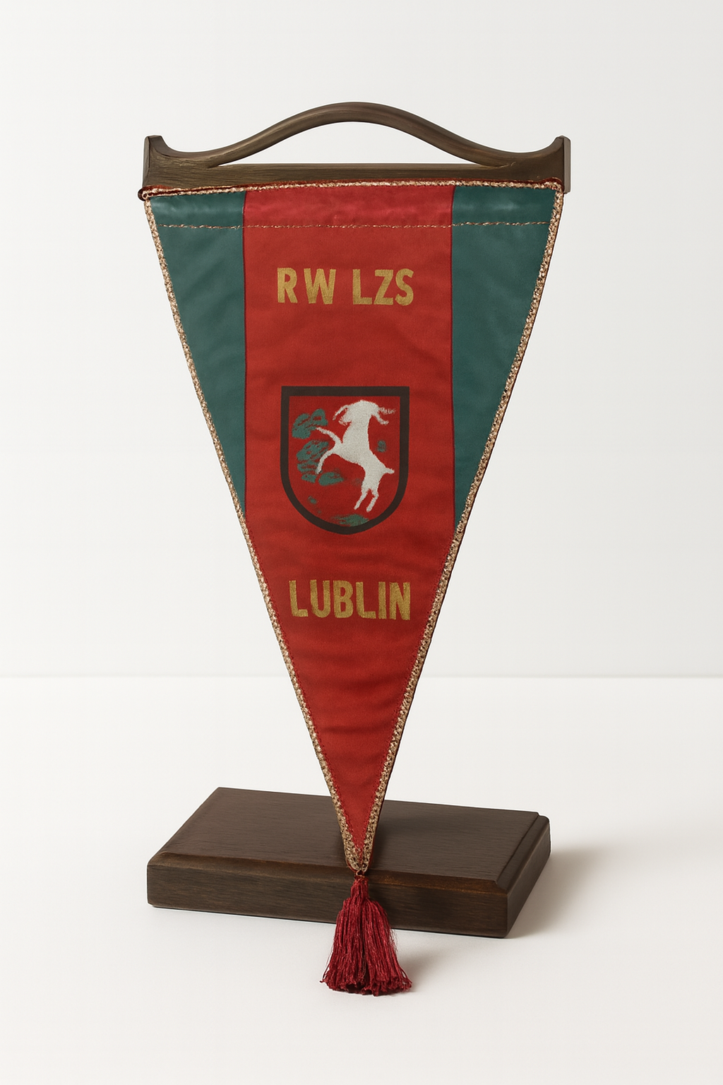 Proporczyk RW LZS Lublin z emblemami sportowymi