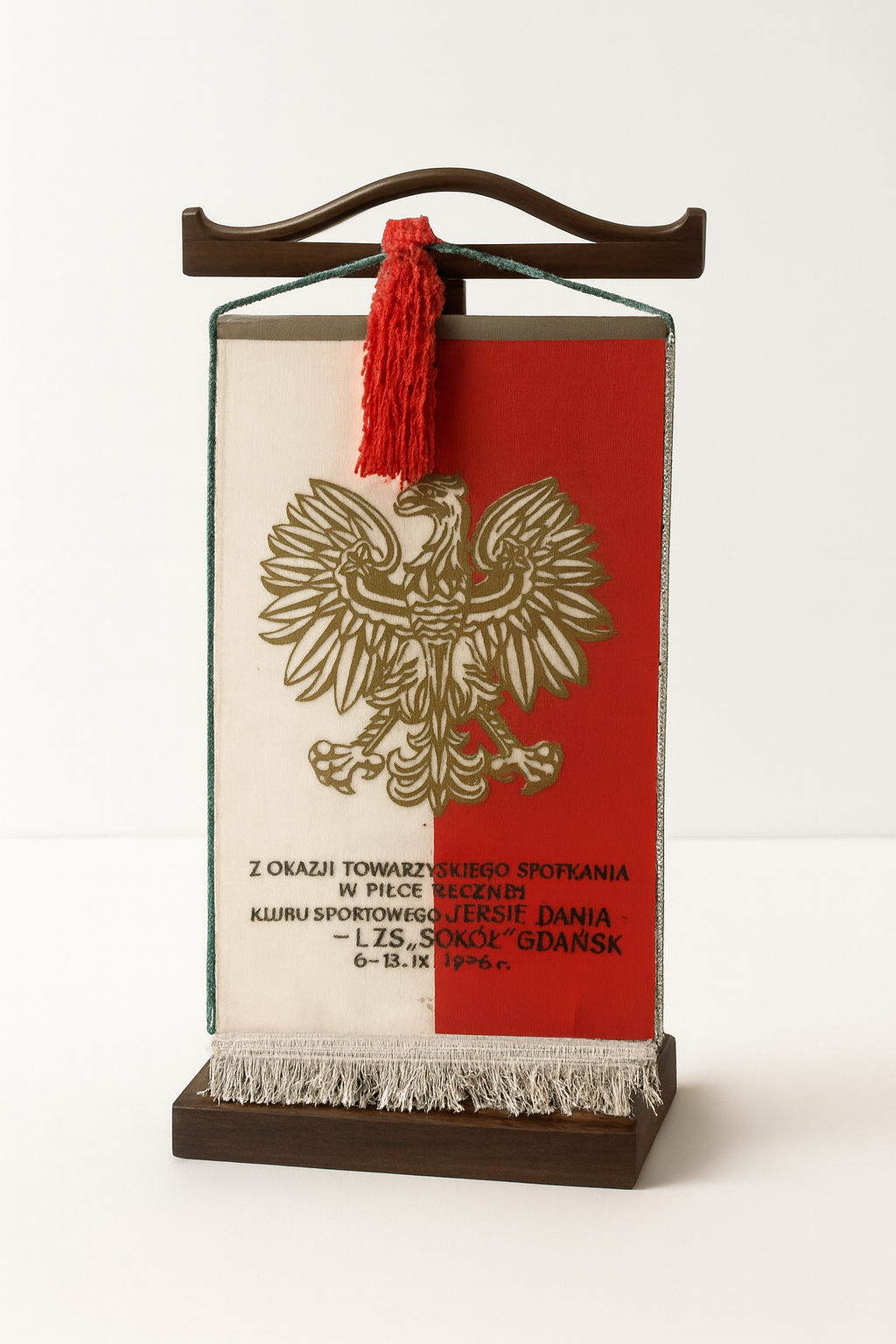 Proporczyk z okazji towarzyskiego spotkania w piłce ręcznej, 1976 r.