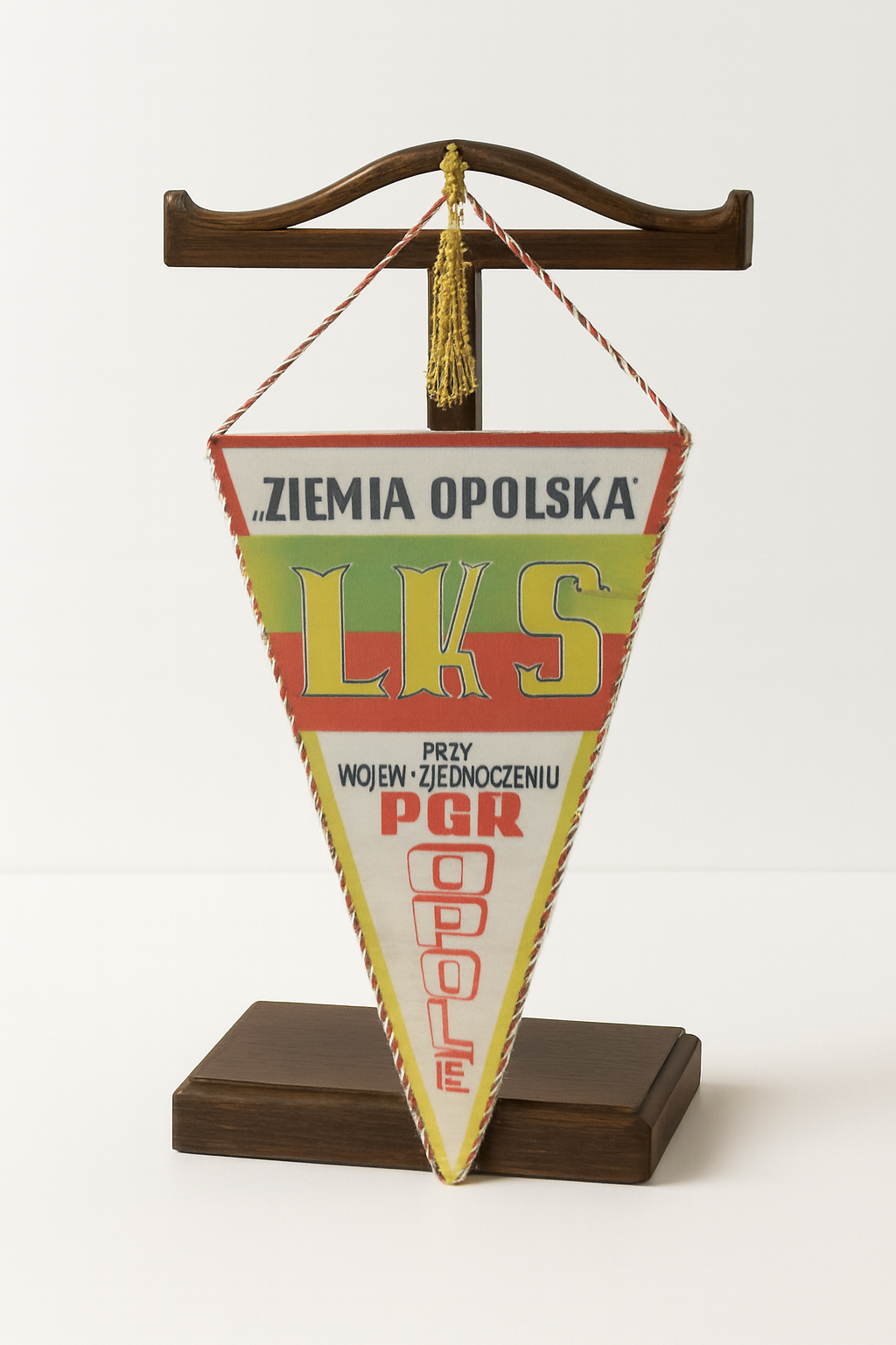 Proporczyk LKS Ziemia Opolska przy Zjednoczeniu PGR Opole