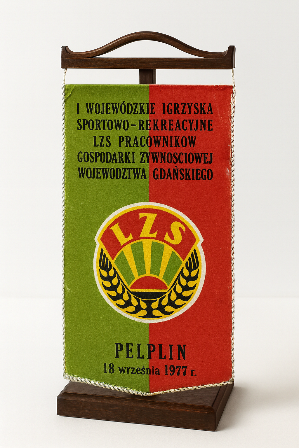 Proporczyk z I Wojewódzkich Igrzysk Sportowo-Rekreacyjnych LZS 1977