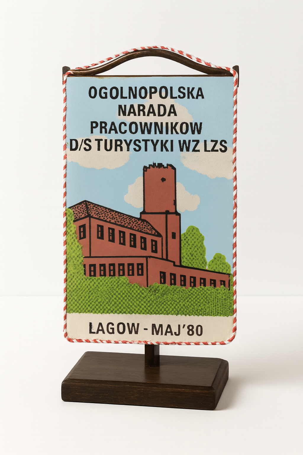 Proporczyk z Ogólnopolskiej Narady Pracowników Ds. Turystyki WZ LZS w Łagowie z maja 1980 roku.