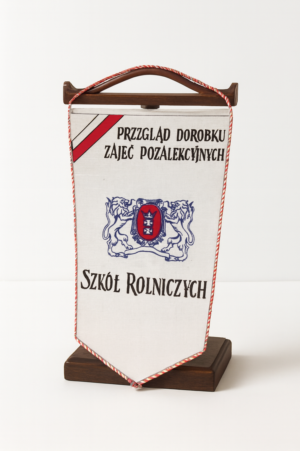 Proporczyk przeglądu dorobku zajęć pozalekcyjnych szkół rolniczych