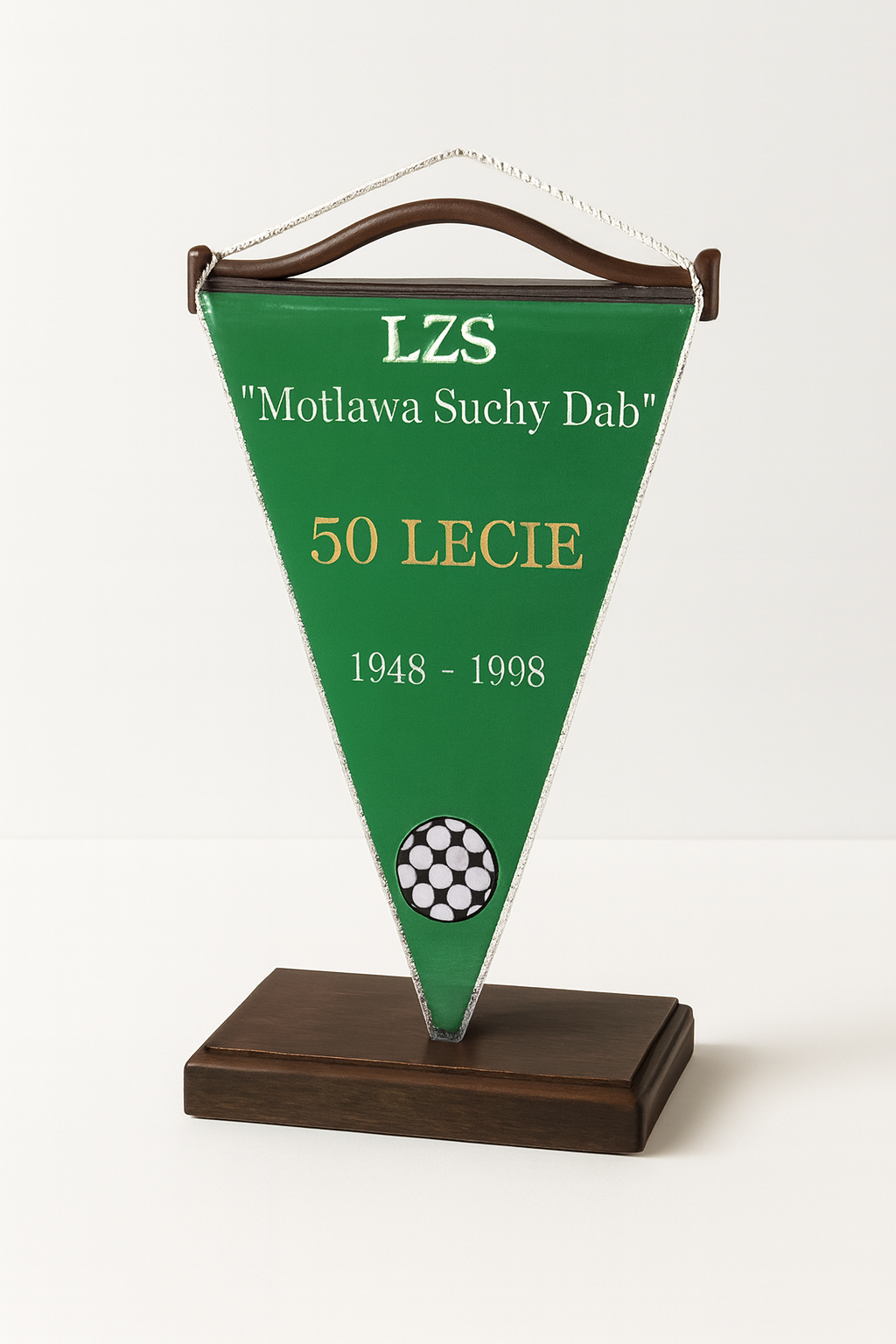 Proporczyk LZS Motława Suchy Dąb z okazji 50-lecia klubu