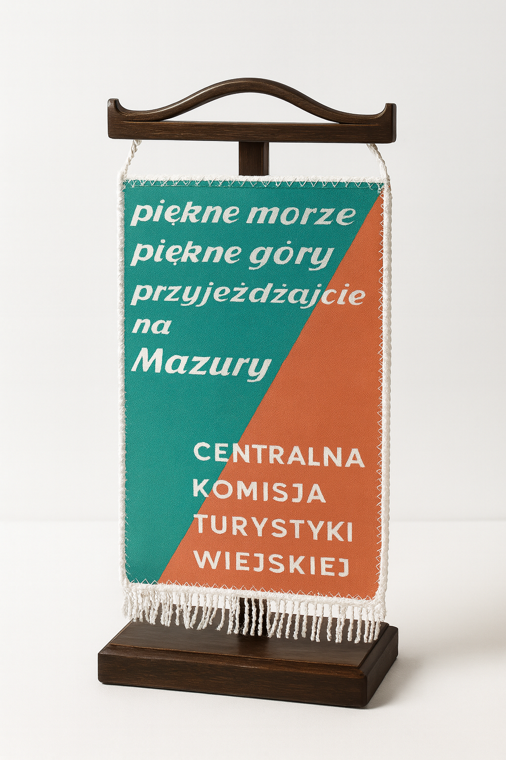 Proporczyk promujący Mazury i turystykę wiejską