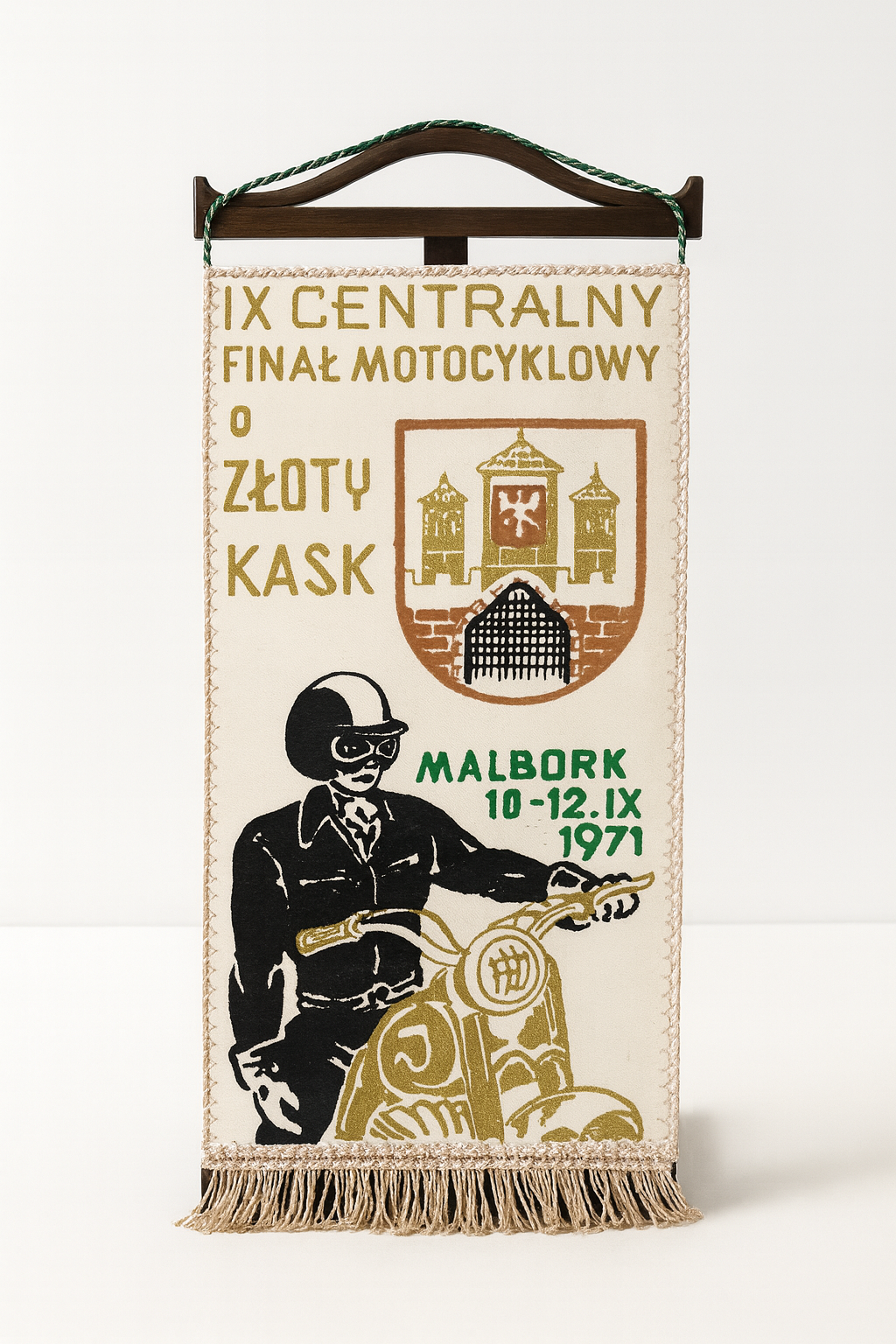 Proporczyk z IX Centralnego Finału Motocyklowego o Złoty Kask z Malborka 1971