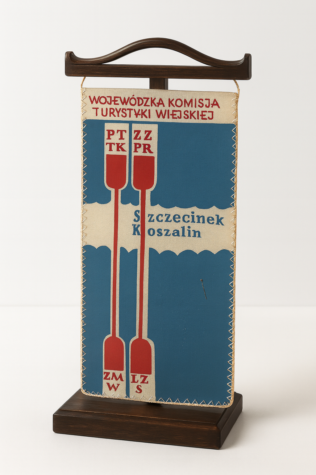 Proporczyk Wojewódzkiej Komisji Turystyki Wsi z 1971 roku