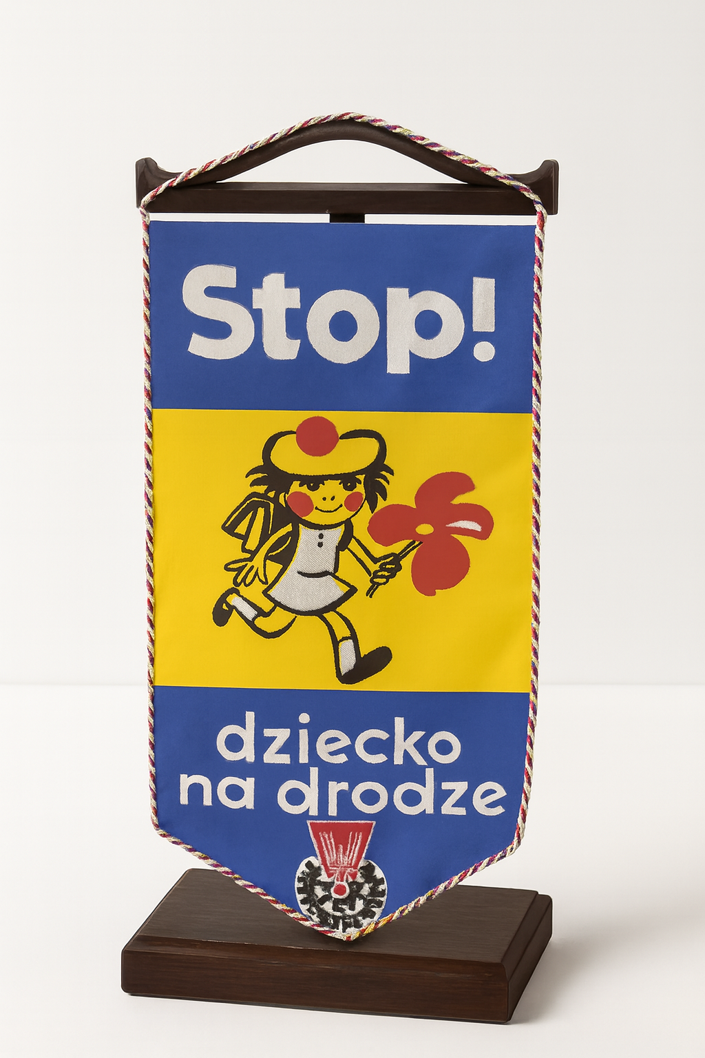 Proporczyk edukacyjny dla dzieci 'Stop – Dziecko Na Drodze'