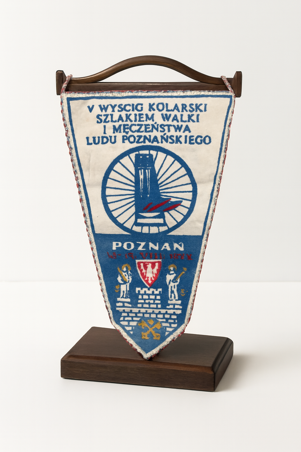 Proporczyk V Wyścigu Kolarskiego Szlakiem Walki i Męczeństwa Ludu Poznańskiego z 1971 roku