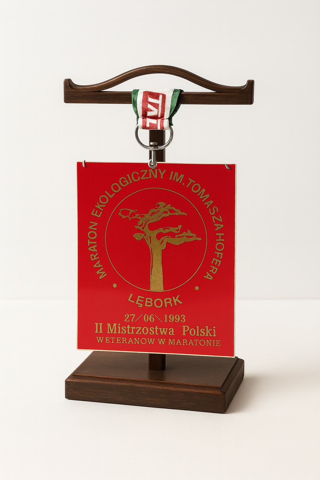 Proporczyk z Maratonu Ekologicznego Im. Tomasza Hopfera w Lęborku.