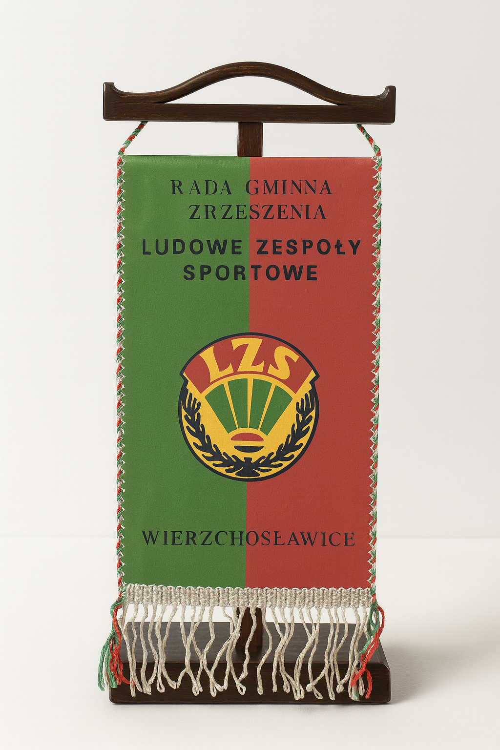 Proporczyk Ludowych Zespołów Sportowych Wierzchosławice